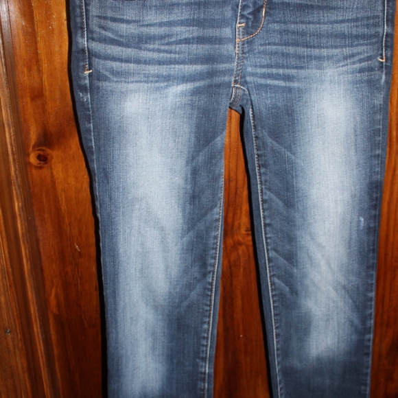 American Eagle Outfitters Medium Wash Skinny Jeans - Picture 5 of 16